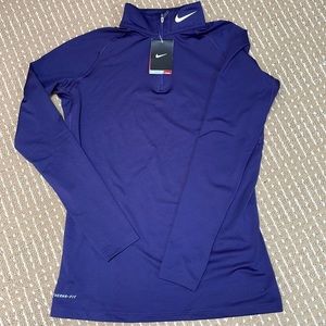 Nike 1/4 Zip Long Sleeve Top
